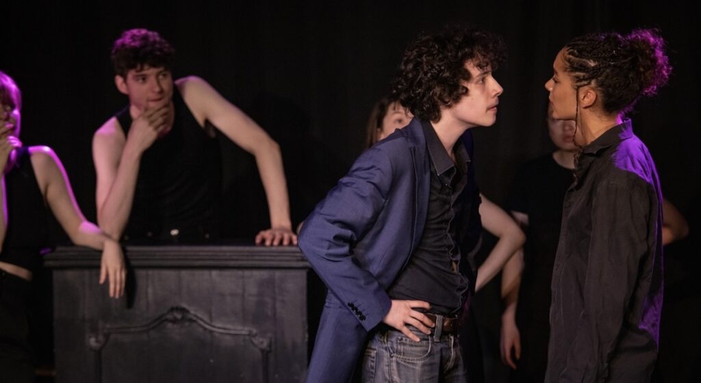 Formation comédien à Paris – Un cursus professionnel complet